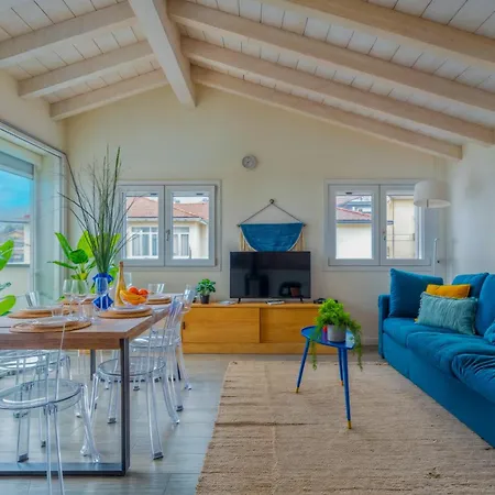 Appartement Penthouse Iseo View - Free Wi-fi And Private Parking Included