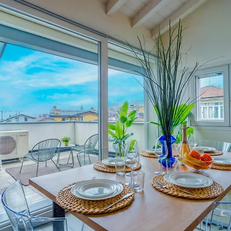 Penthouse Iseo View - Free Wi-fi And Private Parking Included شقة سيل ماراسينو