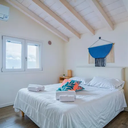 Penthouse Iseo View - Free Wi-fi And Private Parking Included شقة