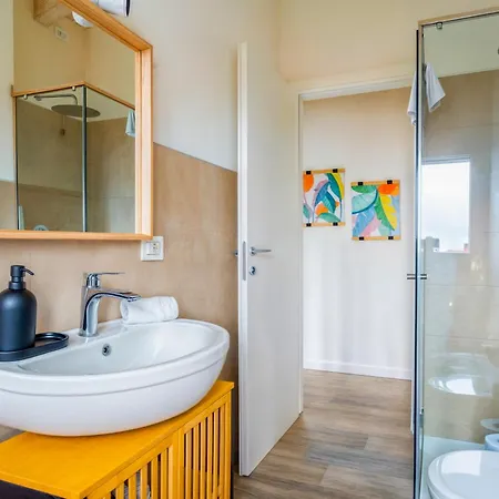 Penthouse Iseo View - Free Wi-fi And Private Parking Included سيل ماراسينو